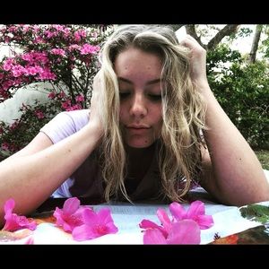 Meet your Posher, Brenna